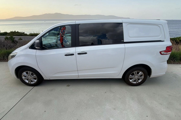 2021 LDV G10 SV7C + Van Image 4