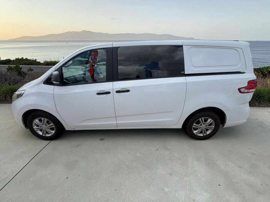 2021 LDV G10 SV7C + Van Image 4