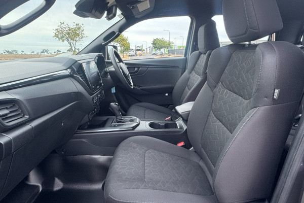 2026 Isuzu D-MAX RG X-RIDER Ute Image 13