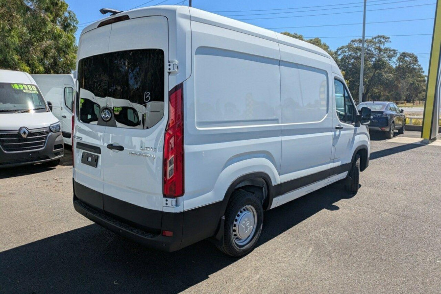 2024 LDV Deliver 9  MWB Van Image 9