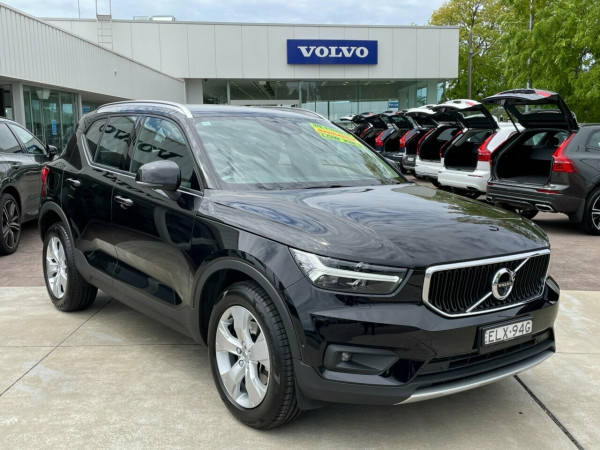 2018 MY19 Volvo XC40 536 MY19 T4 Momentum (FWD) Suv