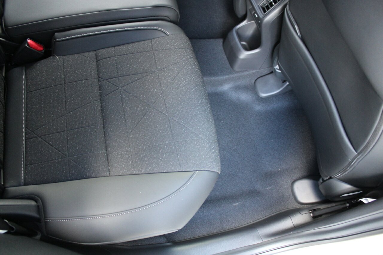 2023 MY22 Honda HR-V  e:HEV L SUV Image 20