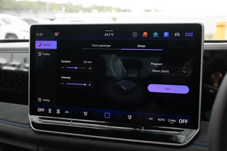 2026 Volkswagen Tiguan CT 200TSI eHybrid R-Line SUV Image 17