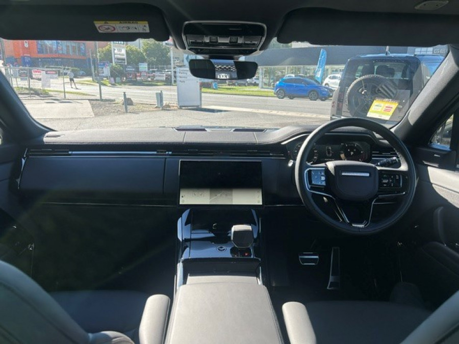 2025 MY26 Land Rover Range Rover Sport L461 D250 Dynamic SE SUV Image 20