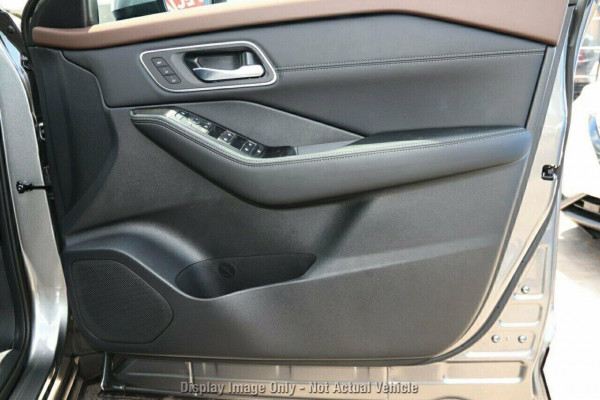 2025 Nissan X-Trail T33 Ti-L e-POWER SUV Image 5