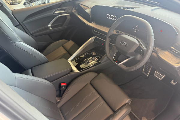 2025 Audi Q5 FY TDI Sport SUV Image 9