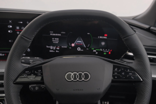 2026 Audi Q5 e-hybrid 270kW SUV image 14