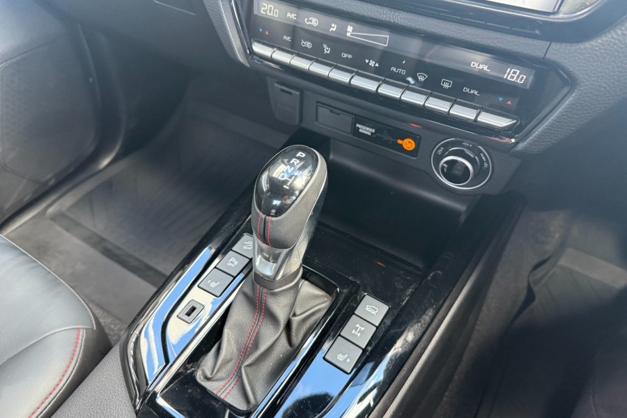 2024 Isuzu D-MAX RG X-TERRAIN Ute Image 15