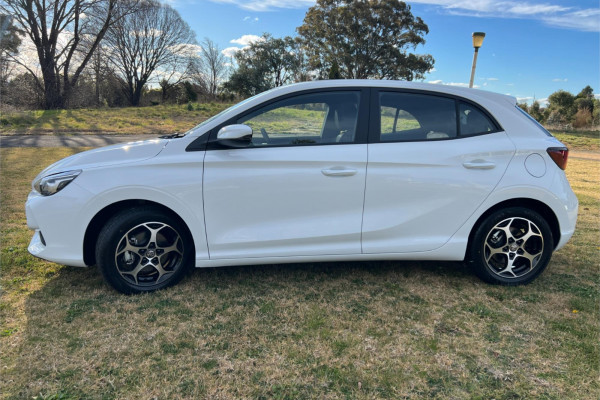 2025 MY24.5 MG MG3 ZP22 Excite Hatch