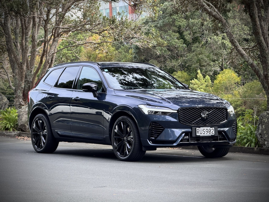2026 Volvo XC60 UZ Black Edition SUV Image 4