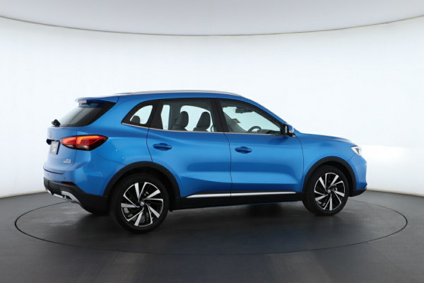 2025 MG ZS ZS32 Essence Turbo SUV Image 2