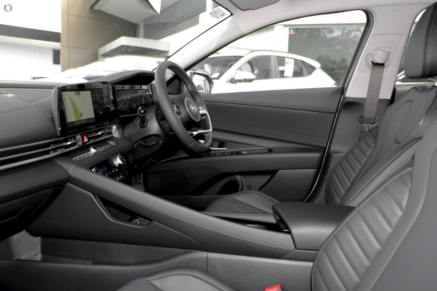 2026 Hyundai i30 CN7.V4 Elite Hybrid Sedan Image 2