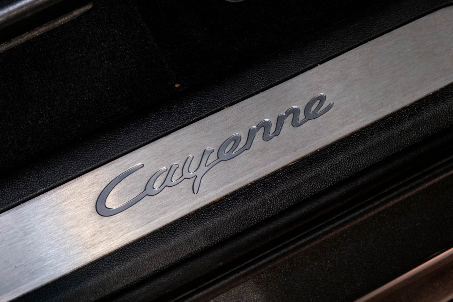 2022 MY23 Porsche Cayenne SUV