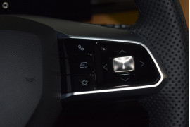2025 MG HS AS33 Essence SUV