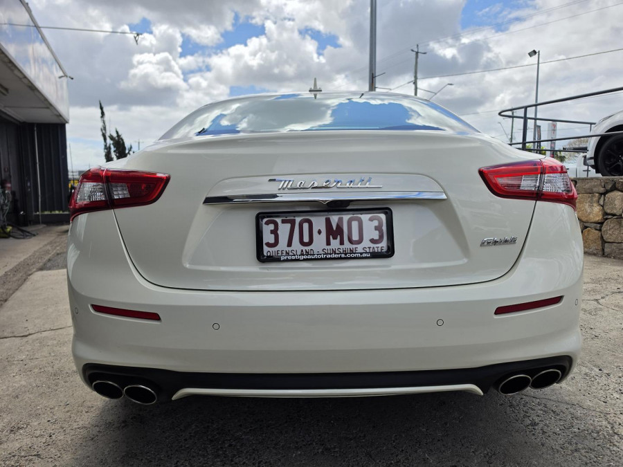 2020 Maserati Ghibli M157 GranLusso Sedan Image 10
