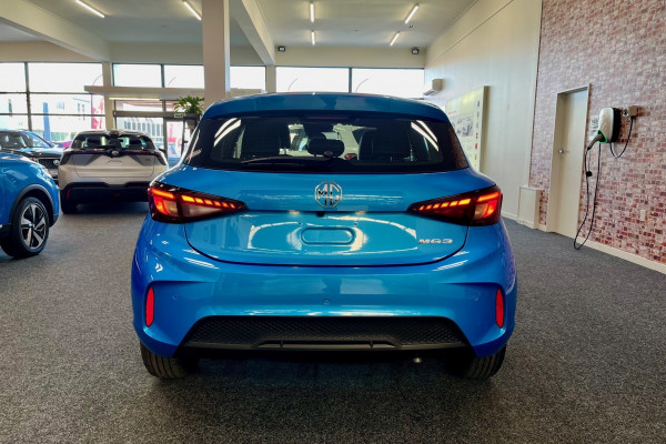 2024 MG MG3 Essence Hatch