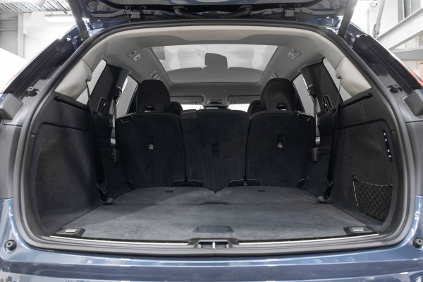 2026 Volvo EX90 No Series Ultra Twin Motor Performance SUV Image 8