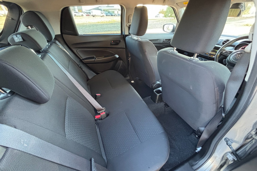 2023 Suzuki Swift AZ Series II GL Plus Hatch Image 7