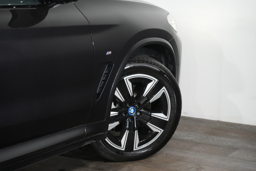 2024 BMW iX3 M Sport SUV Image 10