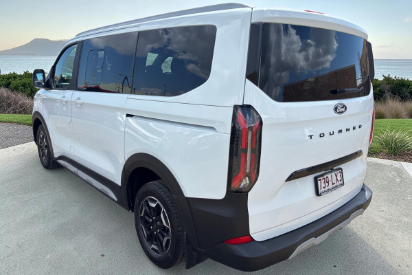 2024 MY24.5 Ford Tourneo AV Active People Mover Image 6