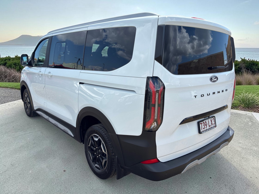 2024 MY24.5 Ford Tourneo AV Active People Mover Image 6