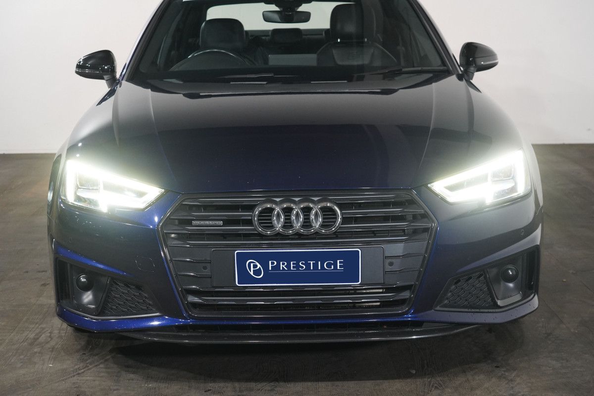 2020 Audi A4 45 Tfsi Quattro S Tronic Sport Sedan Image 3