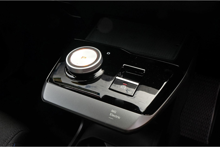 2024 MG MG4 MEH32 Essence 64 150kW Hatch Image 17