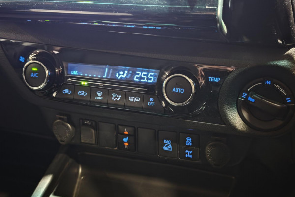 2021 Toyota HiLux GUN126R SR5 Dual Cab Pick Up Image 30