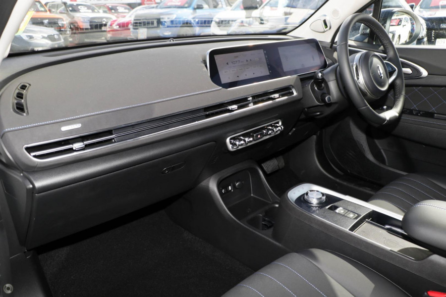2025 GWM Ora ES11 Standard Range Hatch Image 7
