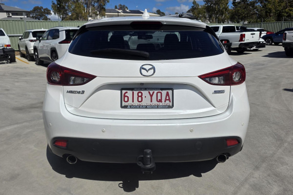 2015 Mazda 3 BM5438 SP25 Hatch Image 14