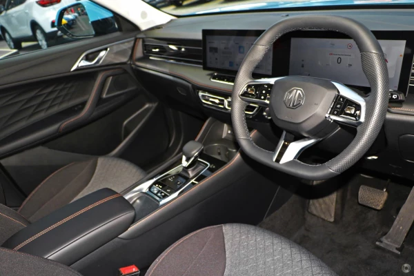 2025 MG HS AS33 Vibe SUV Image 6