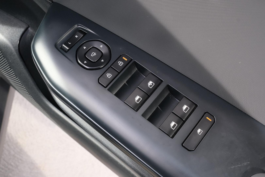 2025 MY26 Kia K4 CL4m S Hatch Image 19