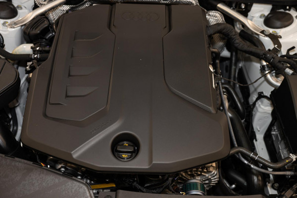 2025 Audi A5 B10 TFSI 150kW S line Sedan image 19