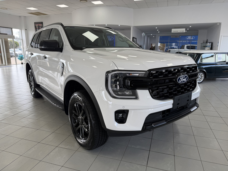 2026 MY26.5 Ford Everest UB Active SUV Image 1