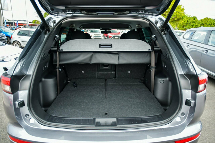 2023 MY24 Mitsubishi Outlander ZM LS SUV Image 8
