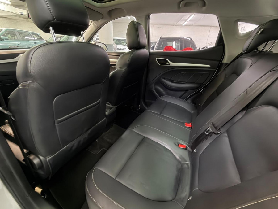 2020 MY19 MG ZS AZS1 Essence SUV Image 15