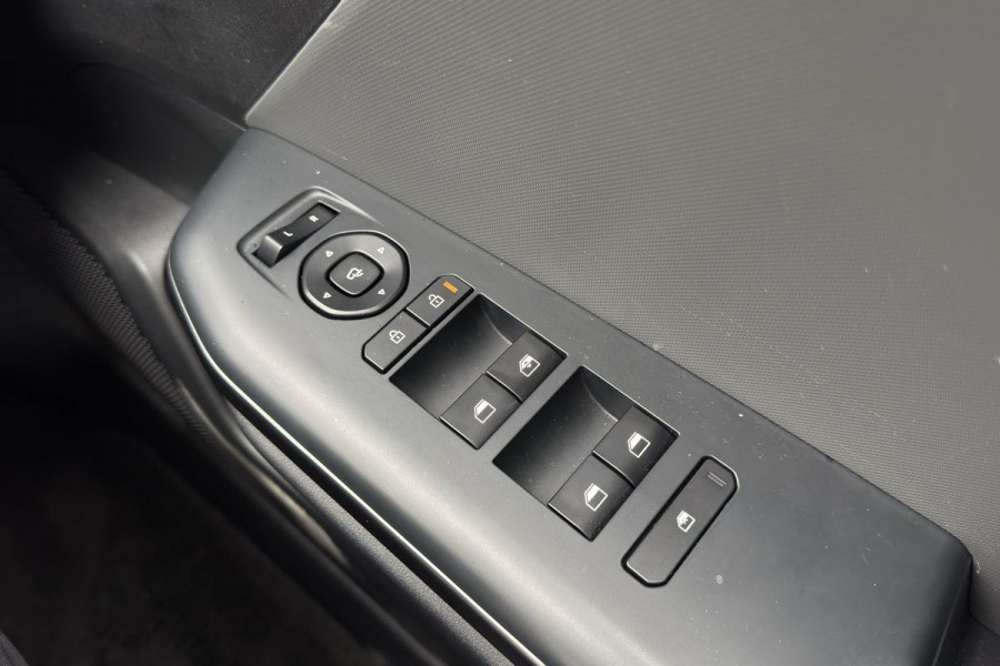 2024 MY25 Kia K4 CL4m Sport Sedan Image 8