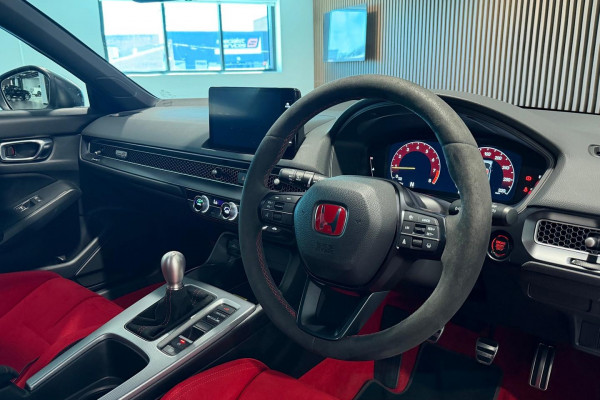 2023 Honda Civic 11th Gen Type R Hatch Image 13