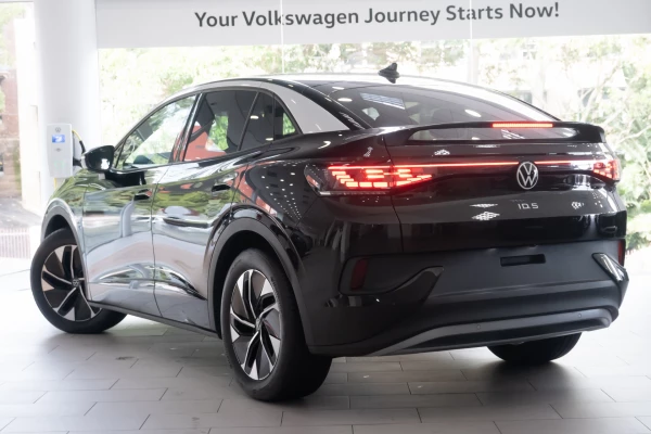 2025 MY25.5 Volkswagen ID. 5 E2 Pro SUV Image 2