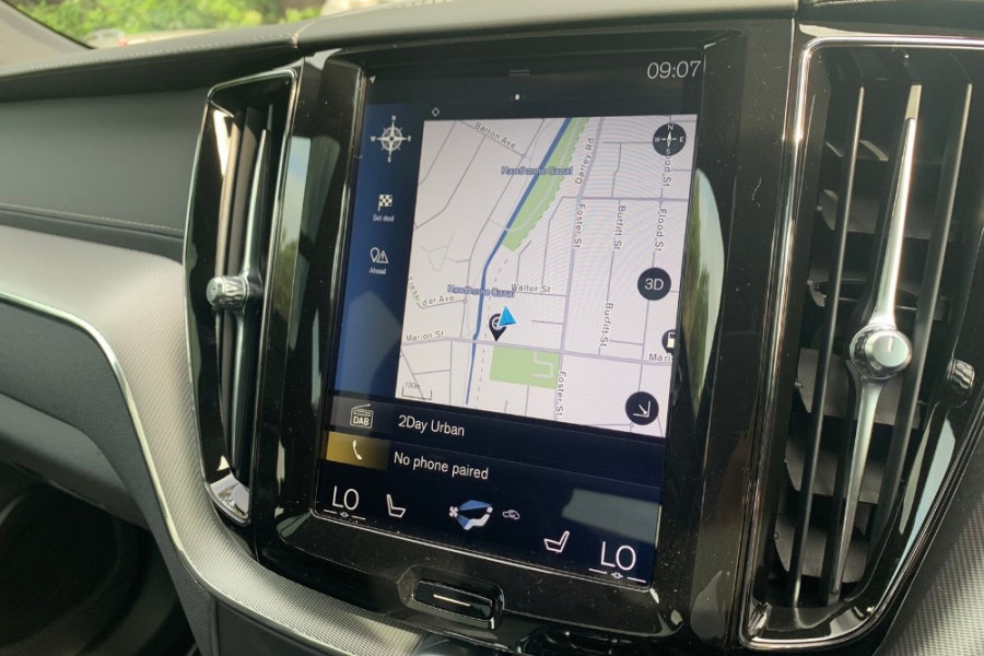 2020 Volvo XC60 UZ D5 R-Design Suv Image 18