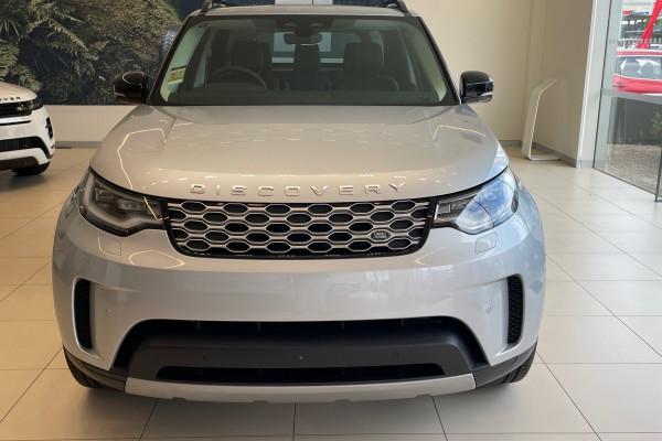 2024 Land Rover Discovery Series 5 S SUV