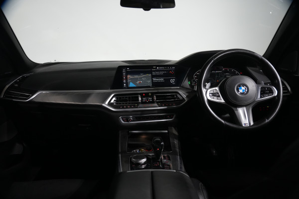2019 BMW X5 M50d SUV image 14