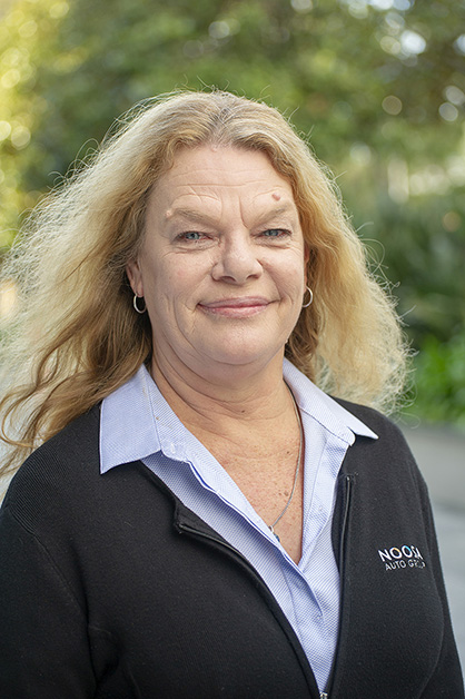 Welcome back and Congratulations to Annie Tait! 
