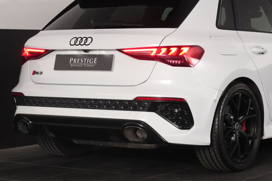2023 Audi RS 3 Hatch Image 8