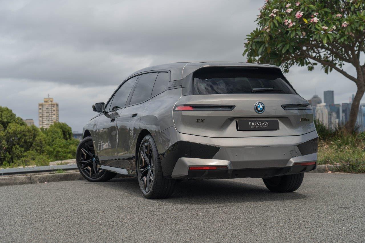 2022 BMW Ix M60 SUV Image 2