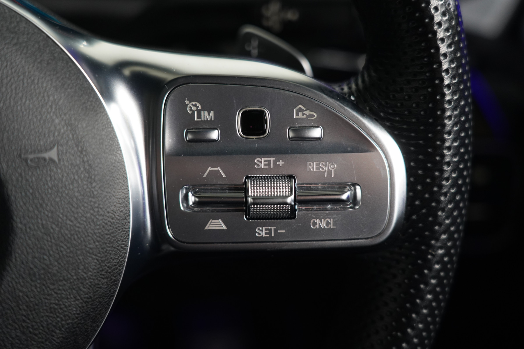2022 Mercedes-Benz Cla 200 Coupe Image 23