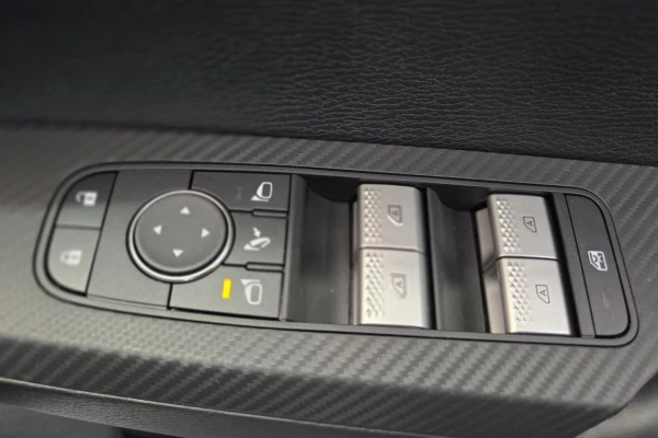 2025 Mitsubishi Outlander ZM LS SUV Image 10
