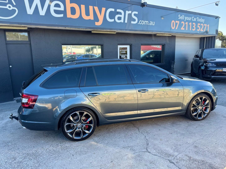 2019 Skoda Octavia NE RS 245 Wagon Image 5