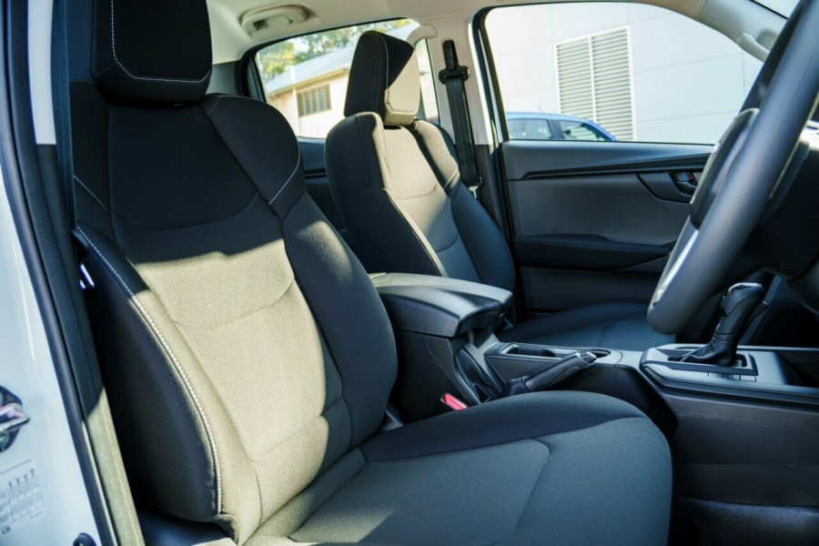 2025 MY24 Isuzu D-MAX RG SX Ute Image 17