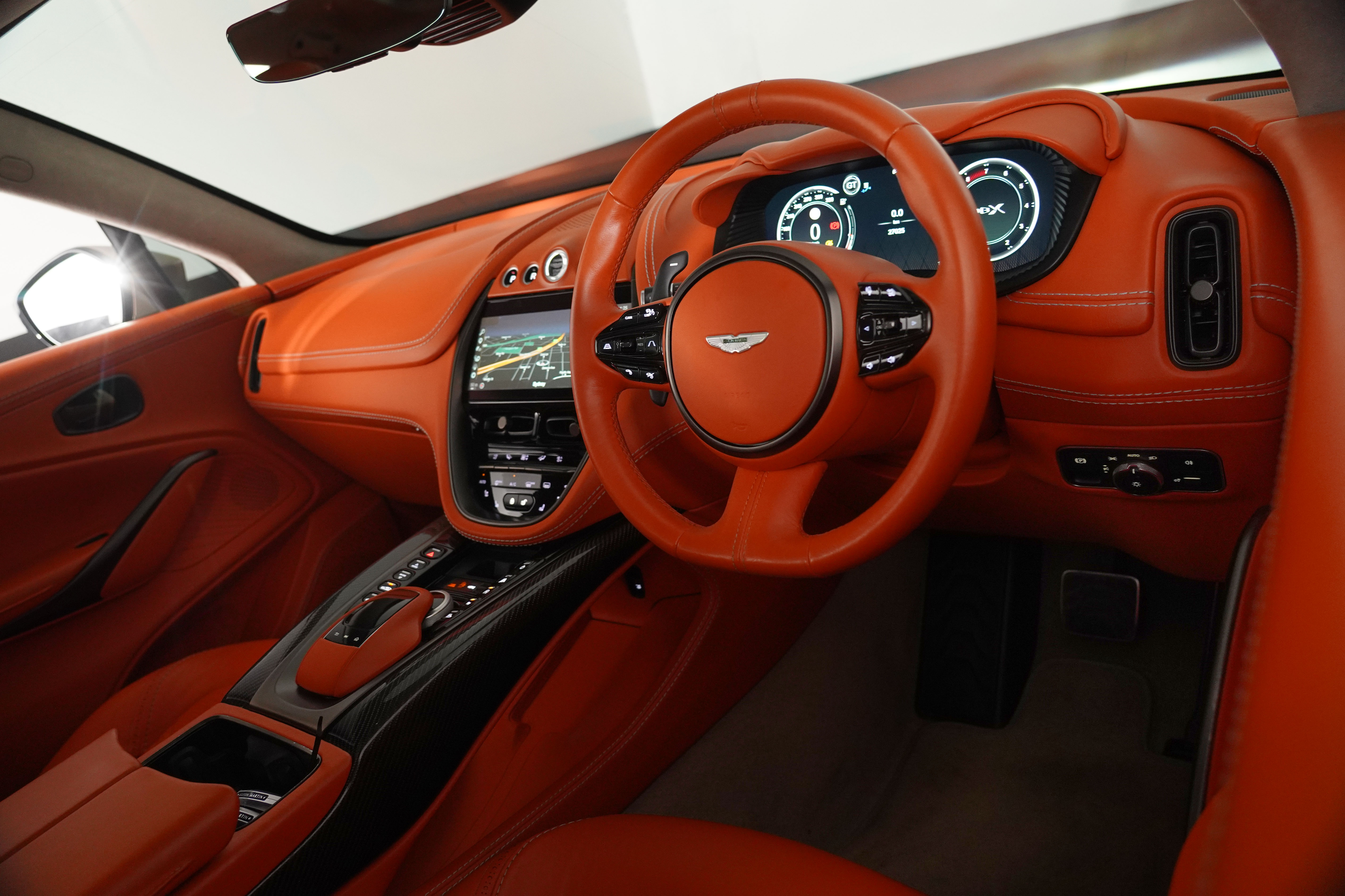 2021 Aston Martin DBX 1913 Specification SUV Image 30